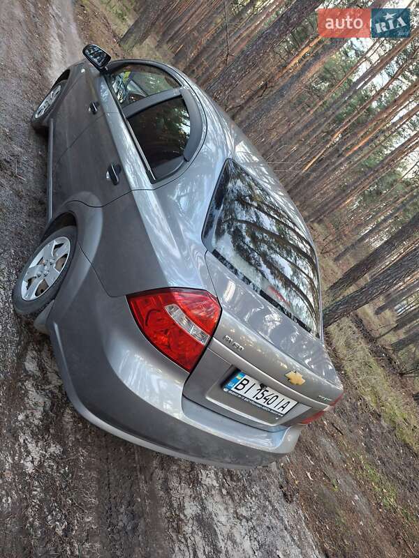 Седан Chevrolet Aveo 2008 в Полтаві