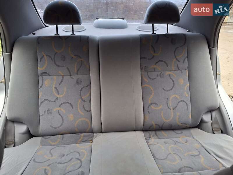 Седан Chevrolet Aveo 2004 в Мурафі