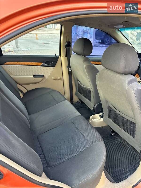 Седан Chevrolet Aveo 2008 в Запорожье