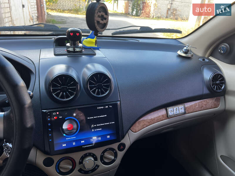 Седан Chevrolet Aveo 2008 в Вознесенську