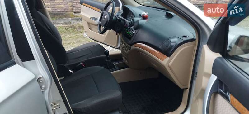 Седан Chevrolet Aveo 2008 в Ивано-Франковске фото 31 Седан Chevrolet Aveo 2008 в Ивано-Франковске