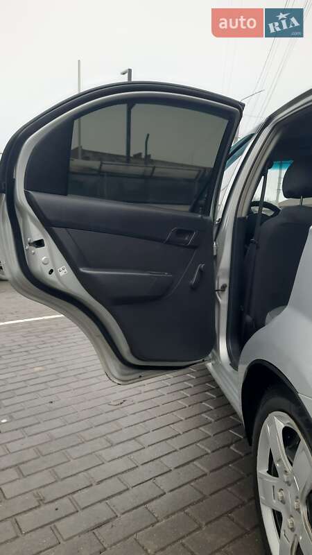 Седан Chevrolet Aveo 2008 в Вінниці