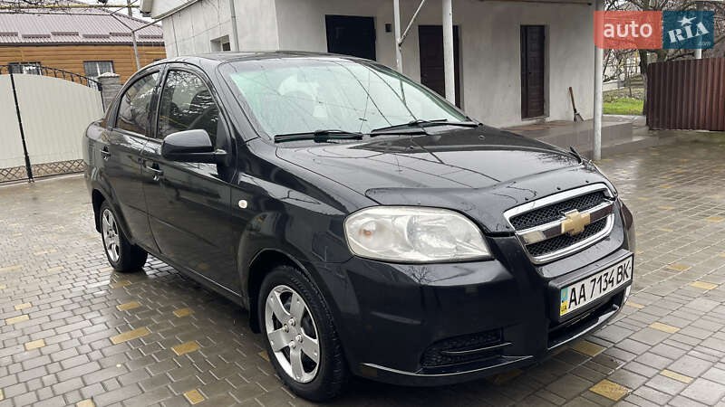 Седан Chevrolet Aveo 2006 в Врадіївці