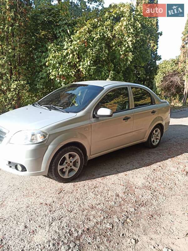Седан Chevrolet Aveo 2006 в Новій Ушиці фото 2 Седан Chevrolet Aveo 2006 в Новій Ушиці