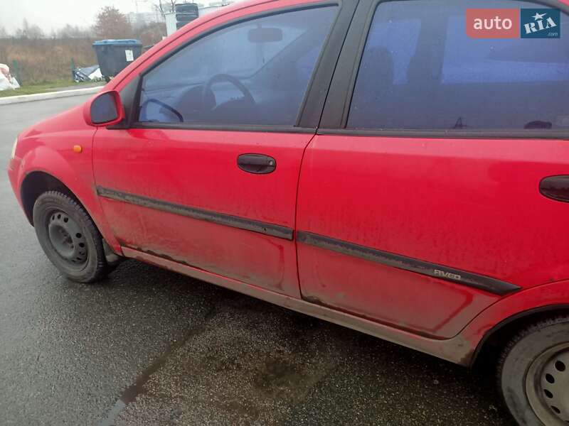 Седан Chevrolet Aveo 2005 в Києві фото 2 Седан Chevrolet Aveo 2005 в Києві