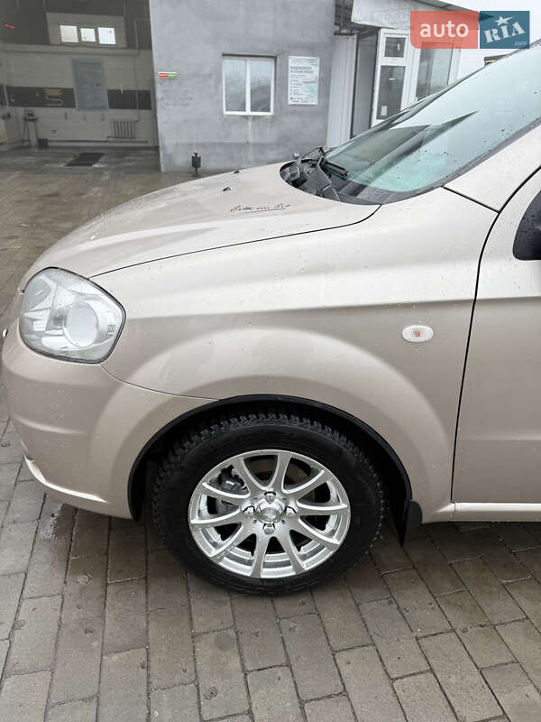 Седан Chevrolet Aveo 2008 в Харькове фото 10 Седан Chevrolet Aveo 2008 в Харькове