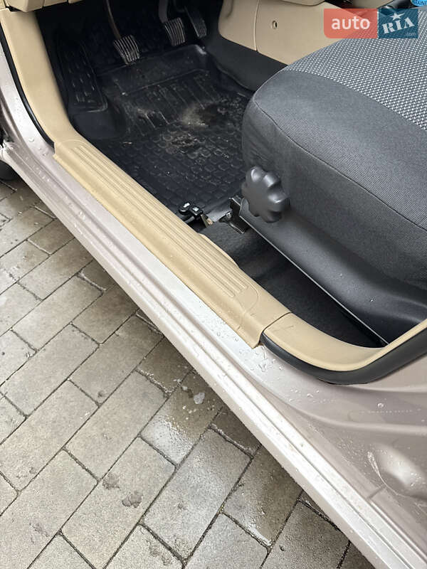 Седан Chevrolet Aveo 2008 в Харькове фото 13 Седан Chevrolet Aveo 2008 в Харькове