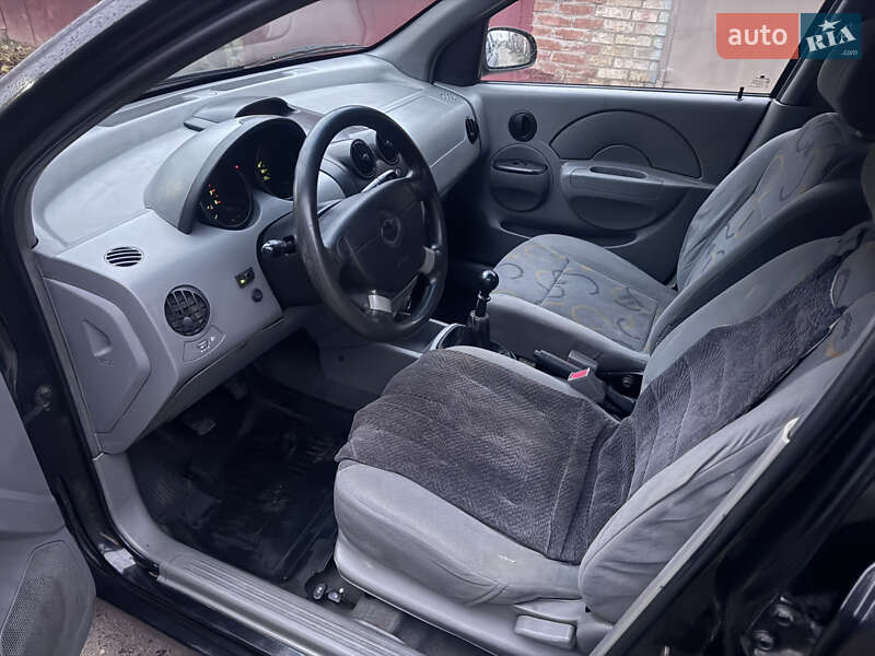 Седан Chevrolet Aveo 2005 в Києві фото 9 Седан Chevrolet Aveo 2005 в Києві