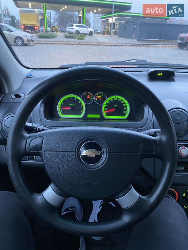 Седан Chevrolet Aveo 2007 в Полтаві