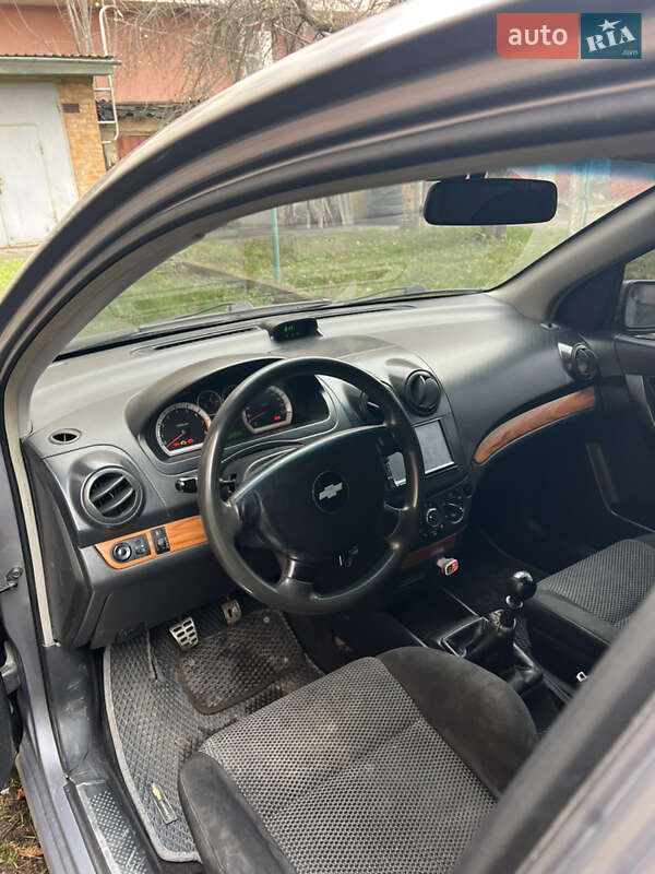 Седан Chevrolet Aveo 2007 в Виннице