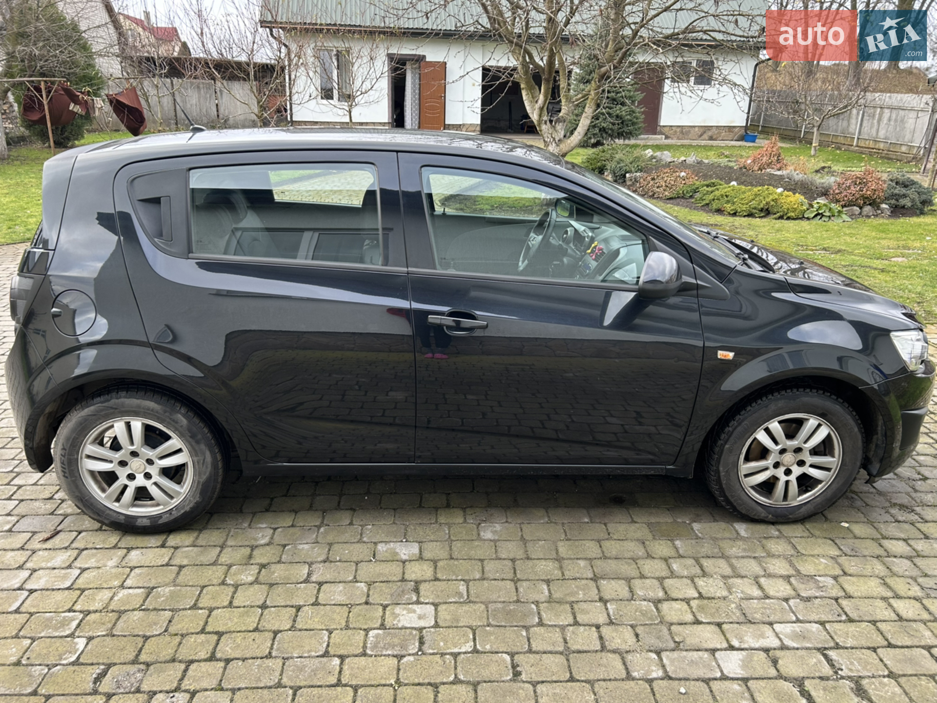 2012 Chevrolet Aveo - мініатюра 15