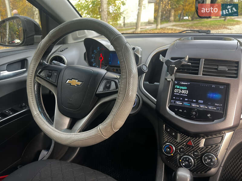 Седан Chevrolet Aveo 2014 в Кременчуге