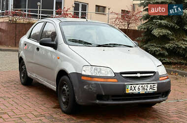 Седан Chevrolet Aveo 2005 в Харькове
