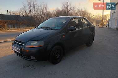 Седан Chevrolet Aveo 2005 в Днепре
