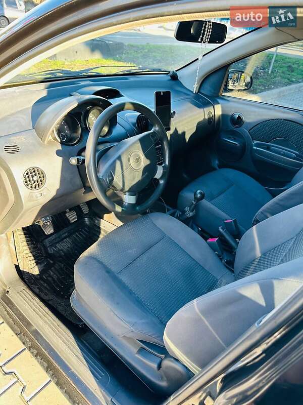 Седан Chevrolet Aveo 2006 в Знаменке