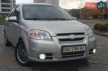 Седан Chevrolet Aveo 2007 в Хусте