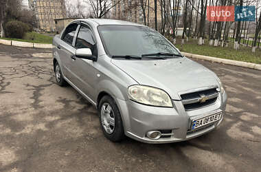 Седан Chevrolet Aveo 2007 в Кривом Роге