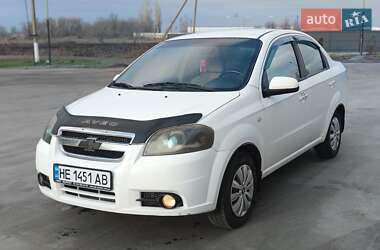 Седан Chevrolet Aveo 2007 в Новом Буге