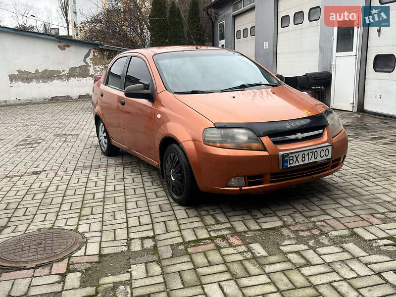 Седан Chevrolet Aveo 2005 в Кам'янець-Подільському