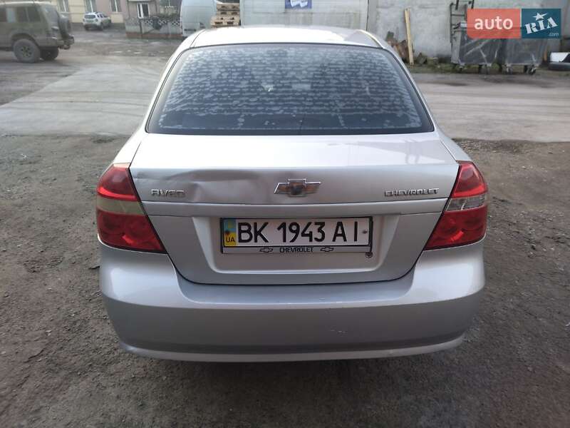 Седан Chevrolet Aveo 2007 в Рівному