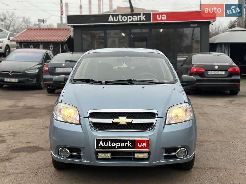 Седан Chevrolet Aveo 2011 в Вінниці