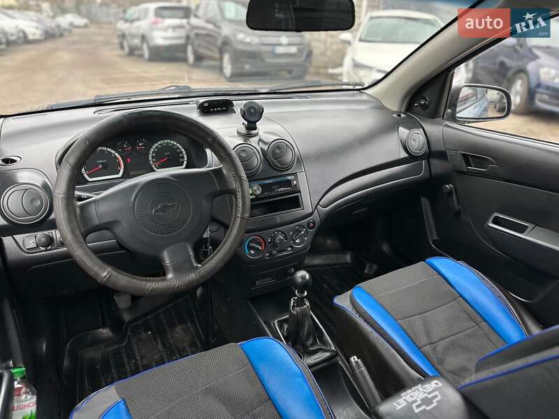 Седан Chevrolet Aveo 2011 в Вінниці