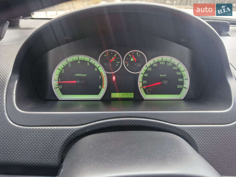 Седан Chevrolet Aveo 2008 в Зіньківі