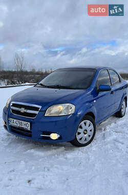 Седан Chevrolet Aveo 2011 в Києві