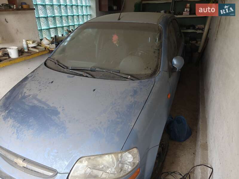 Седан Chevrolet Aveo 2005 в Береговому