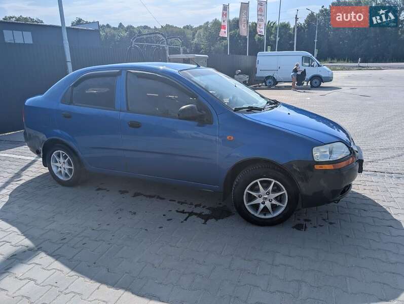 Chevrolet Aveo 2004