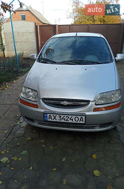 Седан Chevrolet Aveo 2005 в Валках