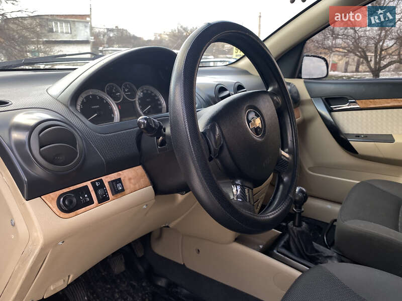 Седан Chevrolet Aveo 2008 в Первомайске