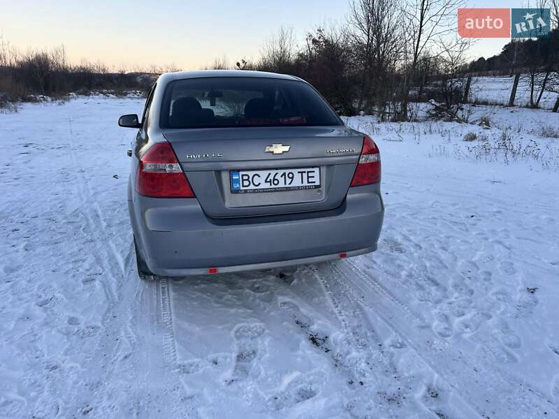 Седан Chevrolet Aveo 2007 в Перемышлянах