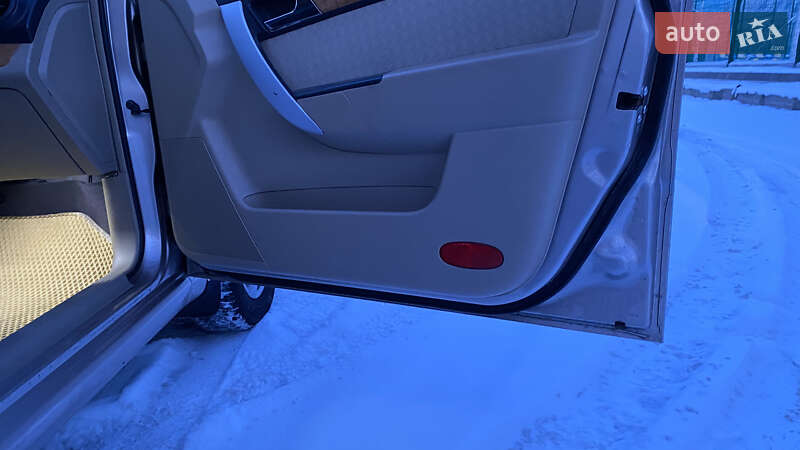 Седан Chevrolet Aveo 2008 в Киеве фото 27 Седан Chevrolet Aveo 2008 в Киеве