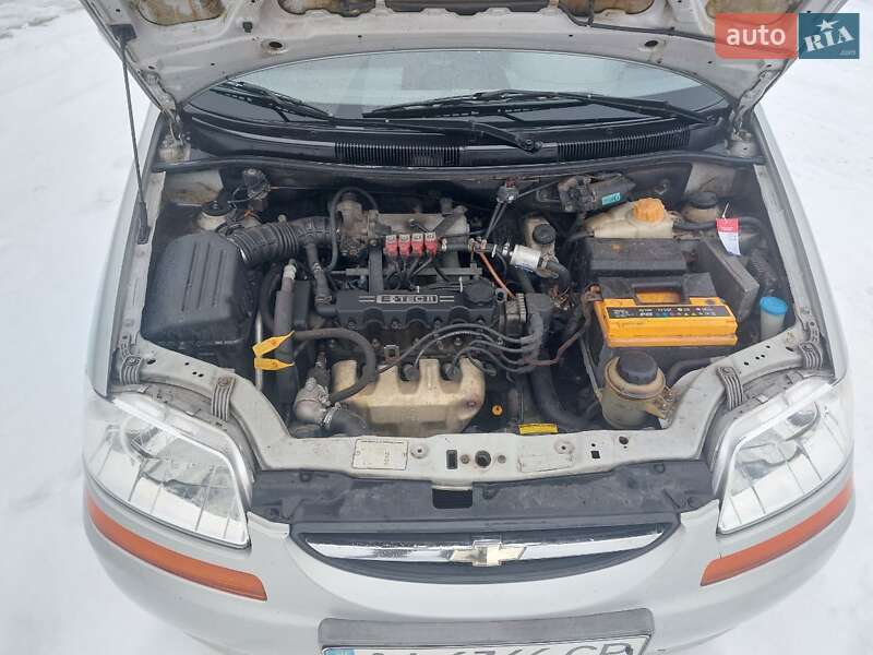 Седан Chevrolet Aveo 2005 в Білій Церкві