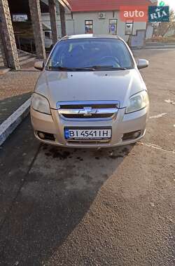 Седан Chevrolet Aveo 2008 в Кременчуге