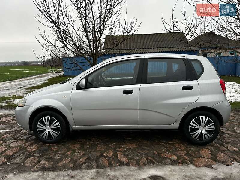 Хэтчбек Chevrolet Aveo 2008 в Кобеляках