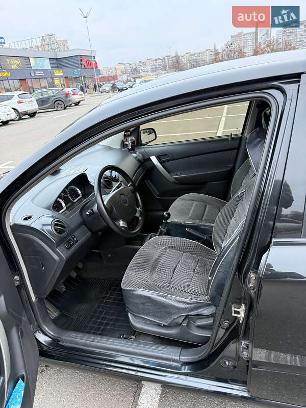 Седан Chevrolet Aveo 2007 в Киеве фото 32 Седан Chevrolet Aveo 2007 в Киеве