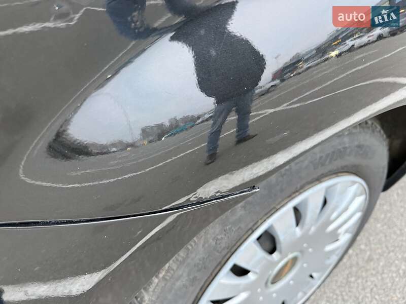 Седан Chevrolet Aveo 2007 в Киеве фото 53 Седан Chevrolet Aveo 2007 в Киеве