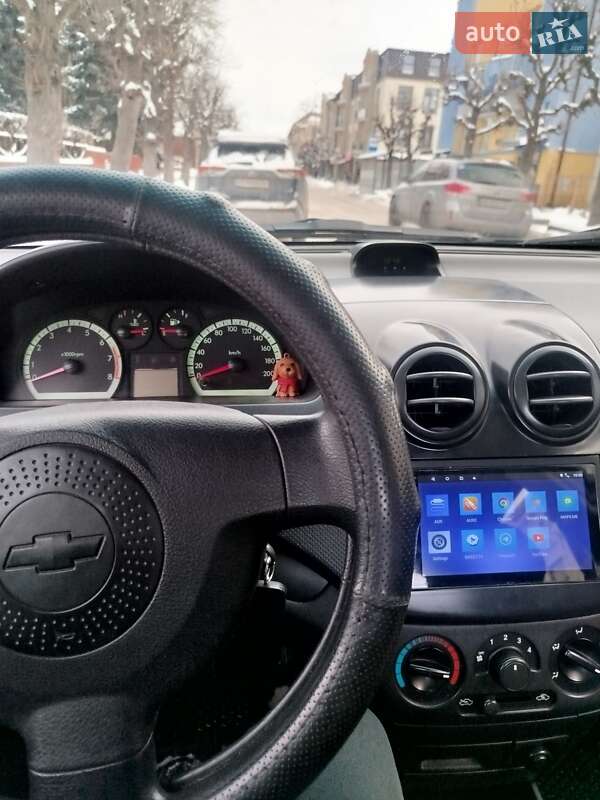 Седан Chevrolet Aveo 2008 в Коломые