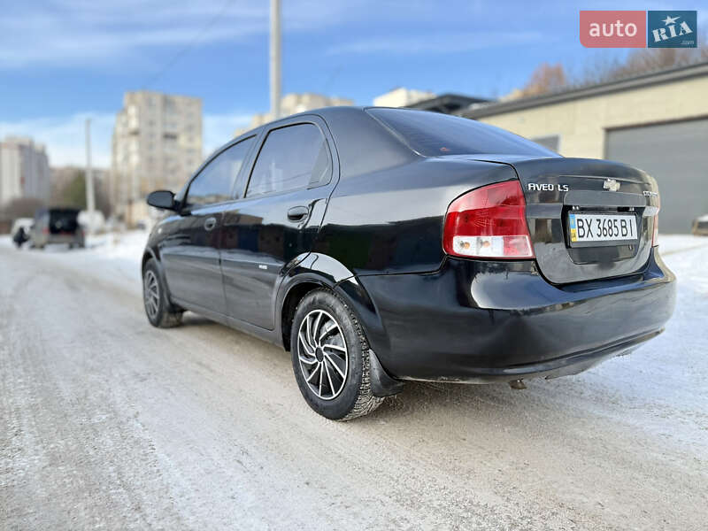 Седан Chevrolet Aveo 2005 в Хмельницком