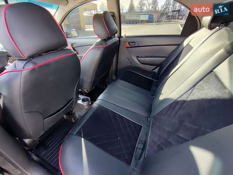 Седан Chevrolet Aveo 2007 в Бобринце