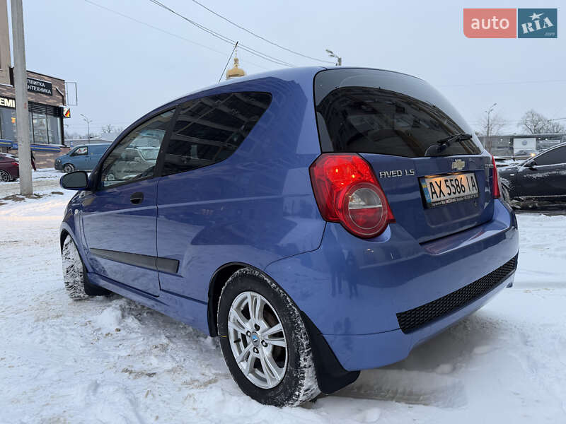 Хэтчбек Chevrolet Aveo 2008 в Харькове