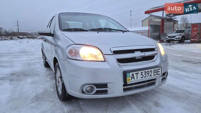 Седан Chevrolet Aveo 2011 в Виннице