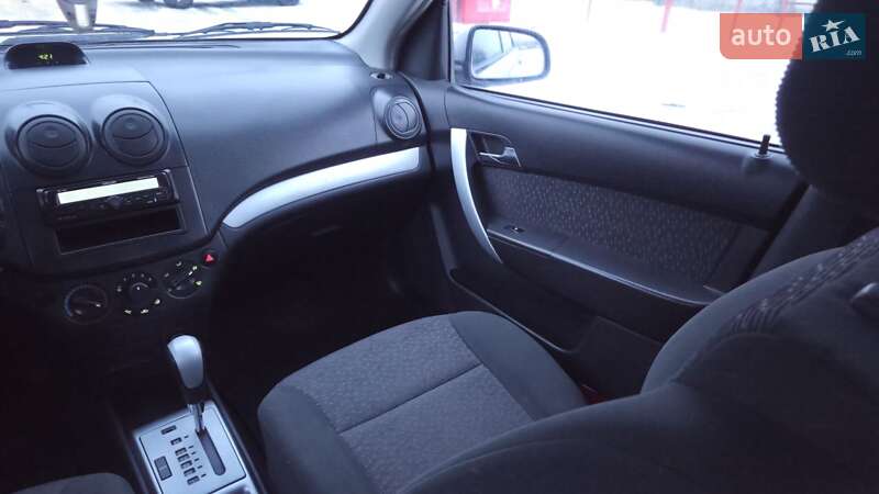 Седан Chevrolet Aveo 2011 в Виннице