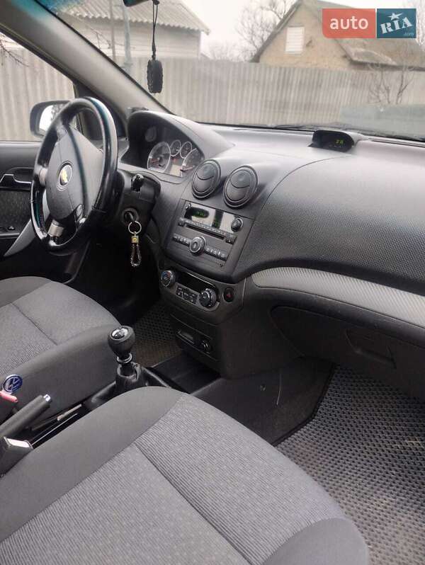 Седан Chevrolet Aveo 2007 в Херсоне