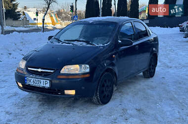 Седан Chevrolet Aveo 2005 в Рівному