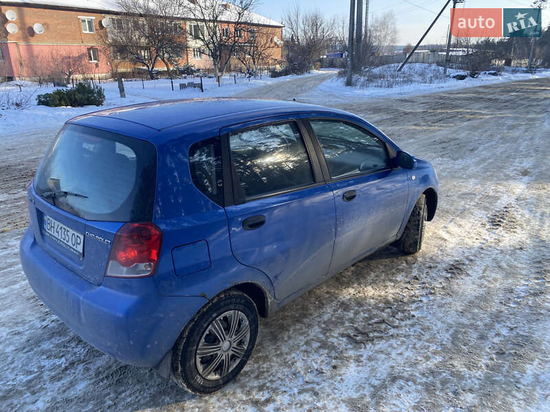Хэтчбек Chevrolet Aveo 2006 в Харькове