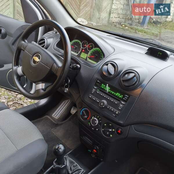 Хэтчбек Chevrolet Aveo 2008 в Виннице фото 6 Хэтчбек Chevrolet Aveo 2008 в Виннице