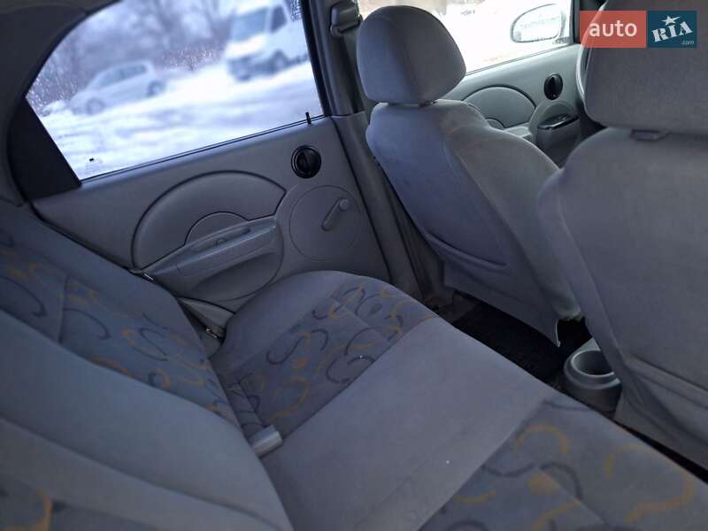 Седан Chevrolet Aveo 2004 в Черновцах фото 21 Седан Chevrolet Aveo 2004 в Черновцах